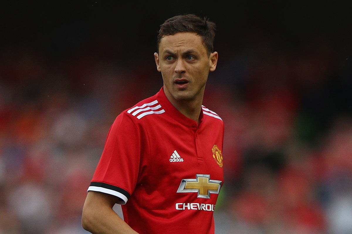 尤其是在球 尤其是在球